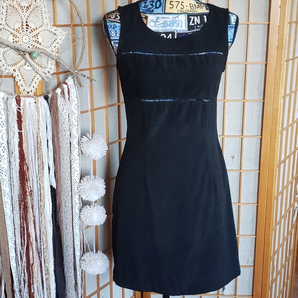 XOXO Dresses & Skirts - Vintage XOXO Little black dress